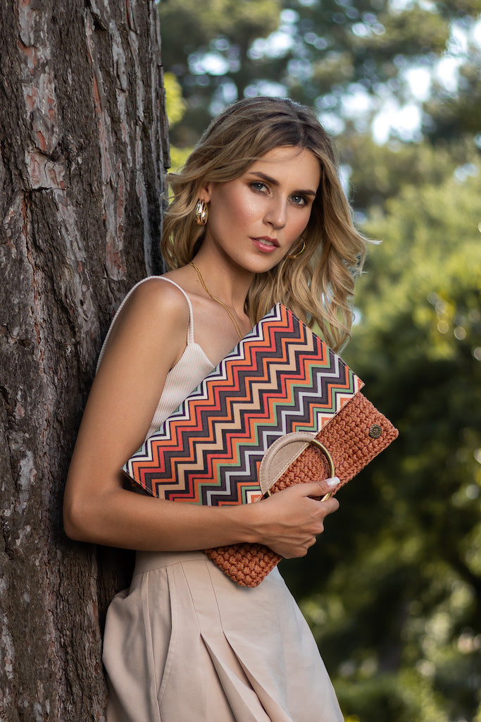 CREATIVITY Pochette estiva arancione all'uncinetto Limanaki